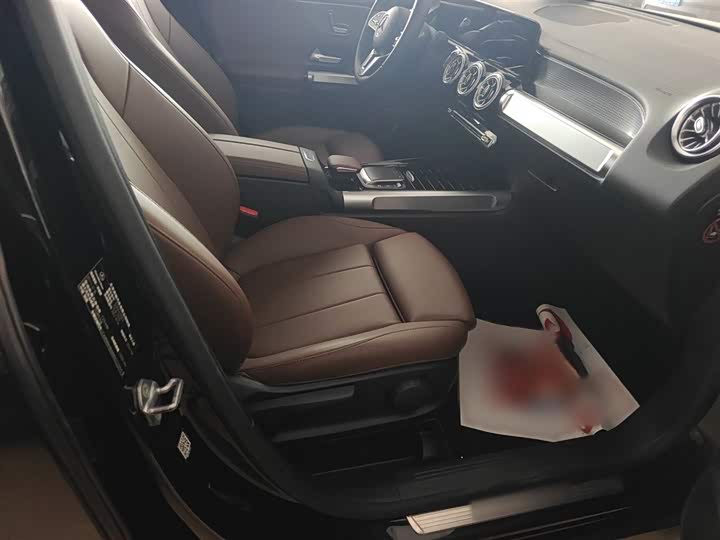 Фото 3 - Mercedes-Benz GLB-Class