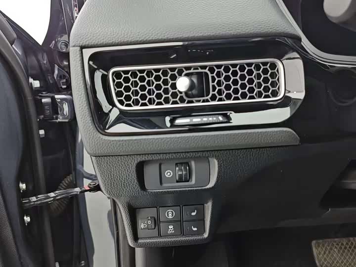 Фото 23 - Honda Civic