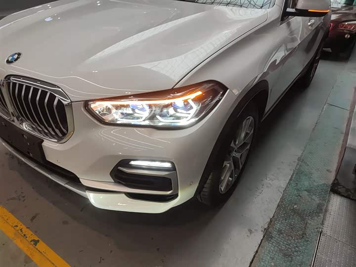 Фото 24 - BMW X5