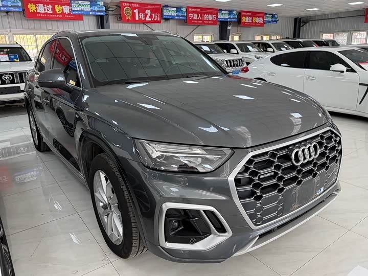 Фото 3 - Audi Q5L