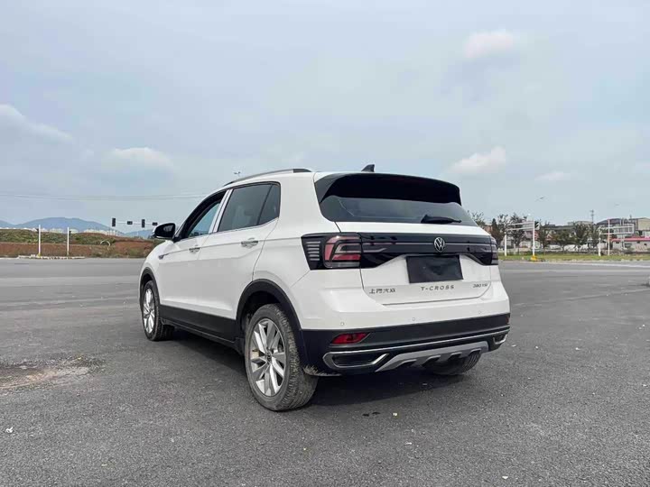 Фото 7 - Volkswagen T-Cross