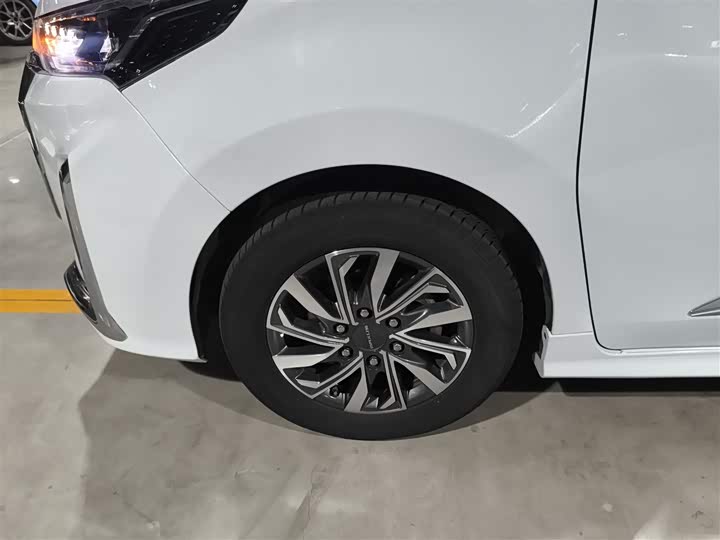 Фото 23 - Maxus G20