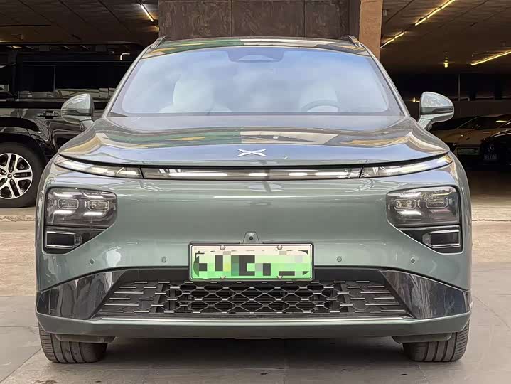 Фото 2 - XPeng G9