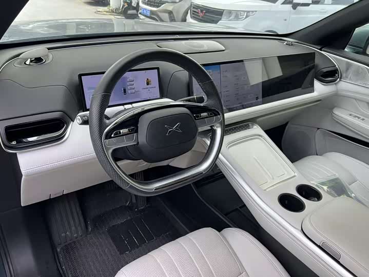 Фото 3 - XPeng G9