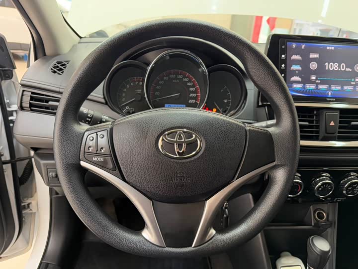 Фото 11 - Toyota Vios FS