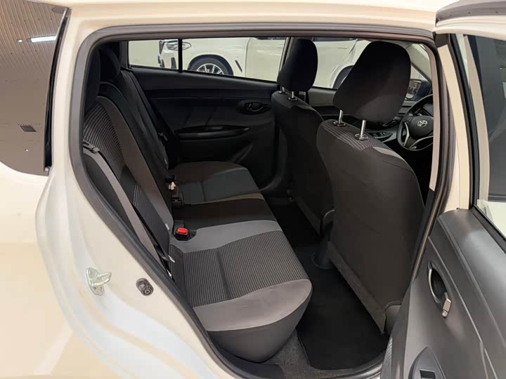 Фото 20 - Toyota Vios FS