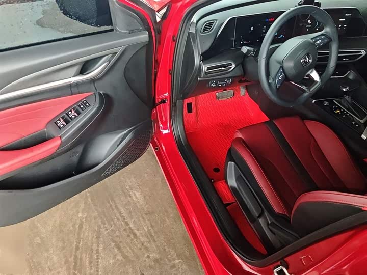 Фото 16 - Changan Eado Plus