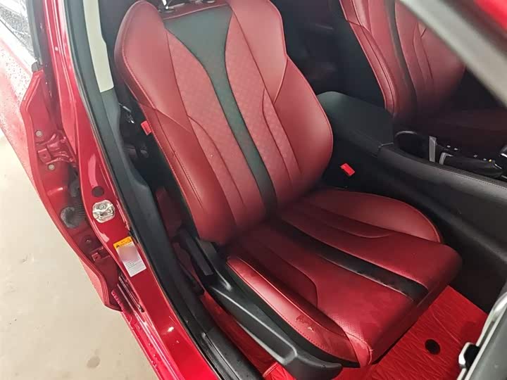 Фото 25 - Changan Eado Plus