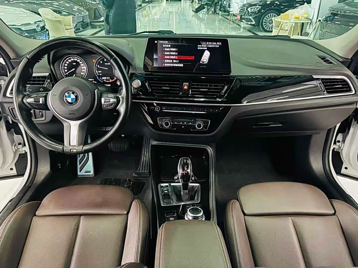 Фото 8 - BMW 1 Series