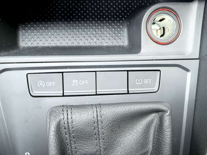 Фото 13 - Volkswagen Lavida