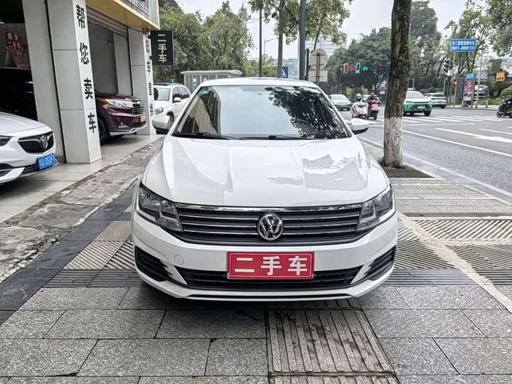 Фото 2 - Volkswagen Lavida