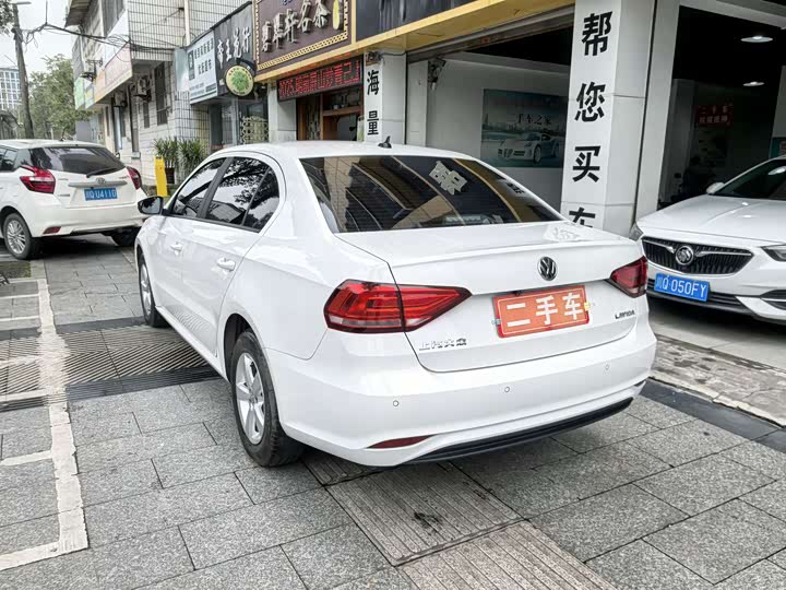 Фото 6 - Volkswagen Lavida