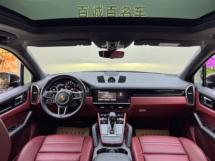 Фото 17 - Porsche Cayenne Hybrid