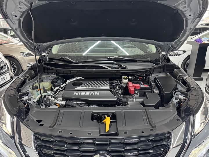 Фото 22 - Nissan X-Trail