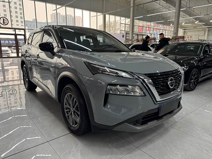 Фото 3 - Nissan X-Trail