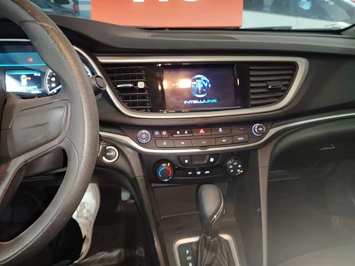 Фото 10 - Buick Excelle GT