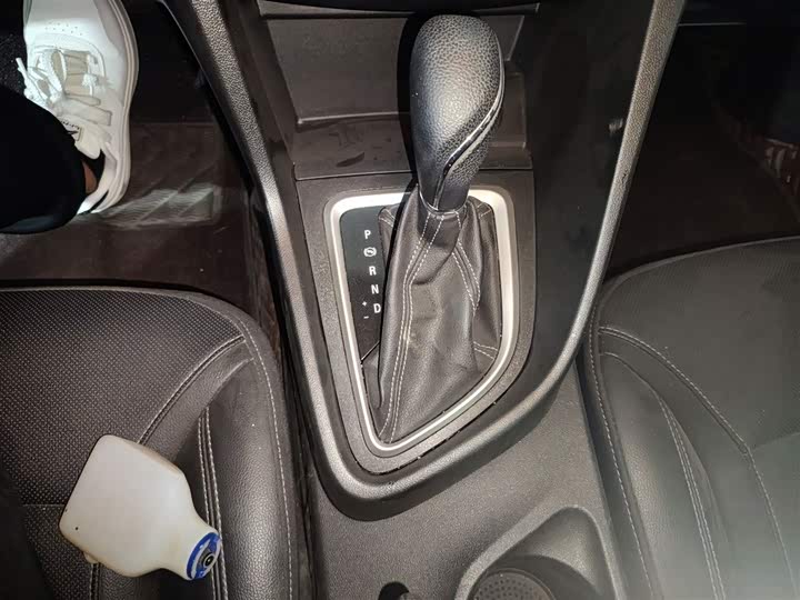 Фото 14 - Buick Excelle GT