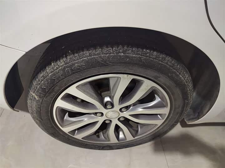 Фото 25 - Buick Excelle GT