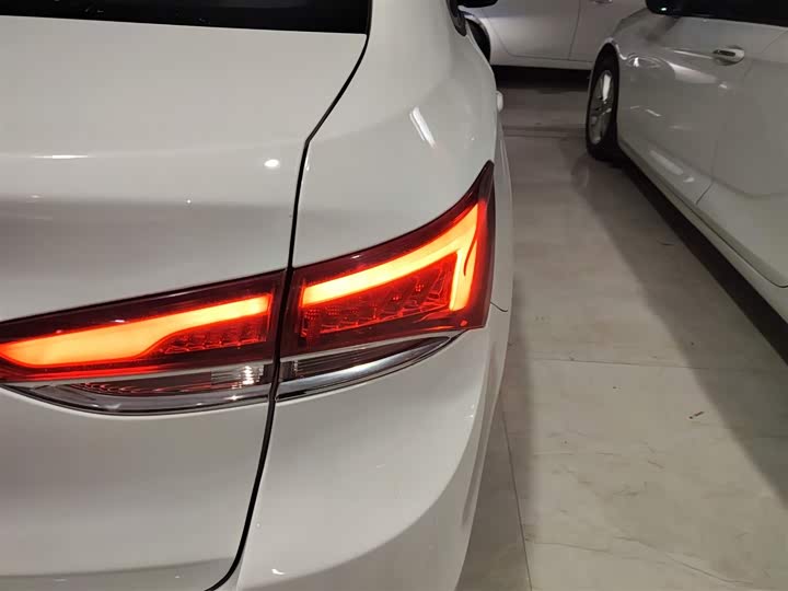 Фото 8 - Buick Excelle GT