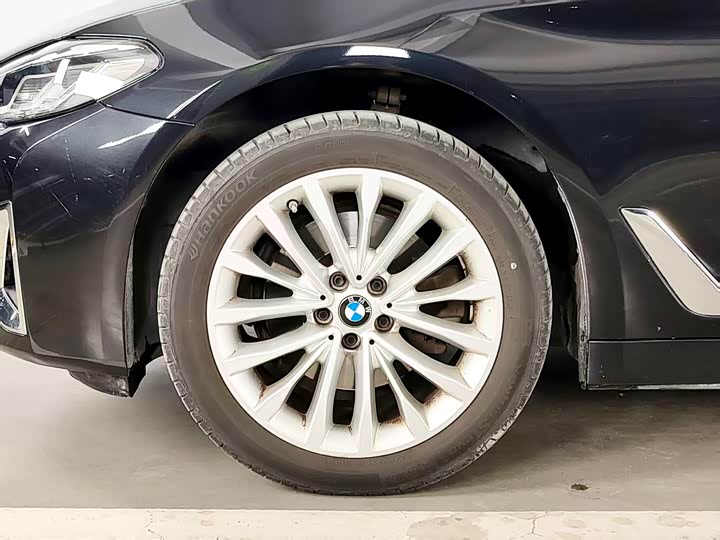 Фото 4 - BMW 5 Series