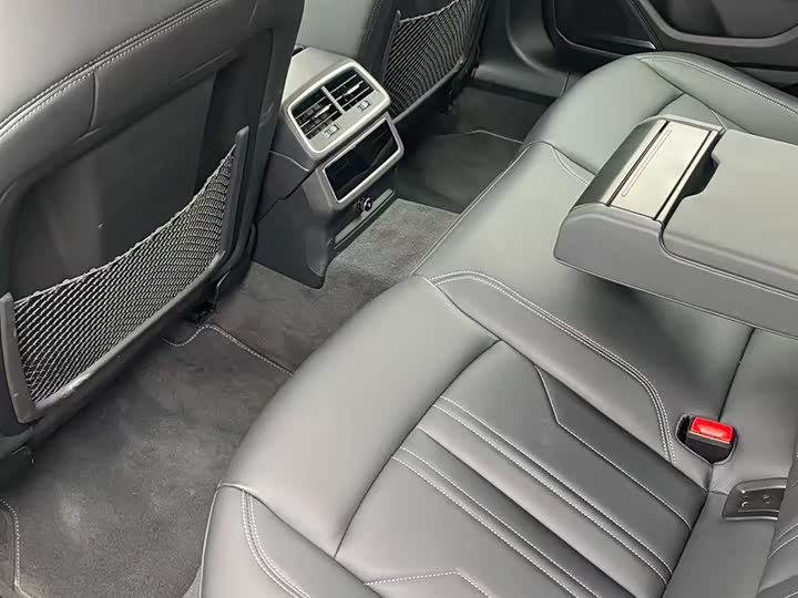 Фото 3 - Audi A7