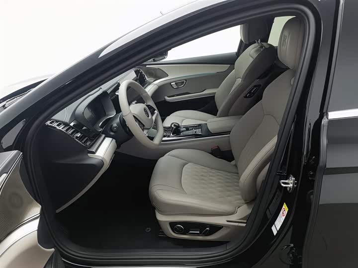 Фото 10 - BYD Han