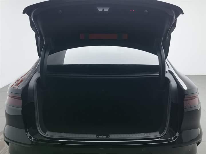 Фото 16 - BYD Han