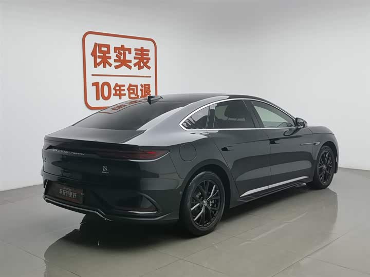 Фото 2 - BYD Han