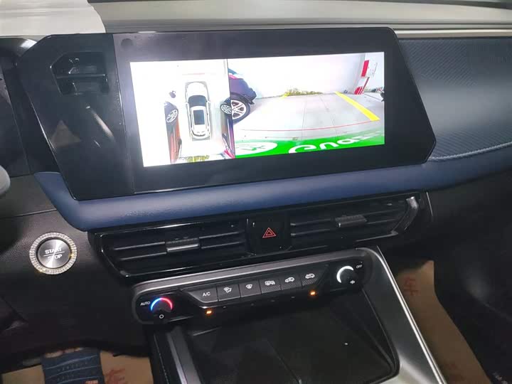 Фото 13 - GAC Trumpchi GS3