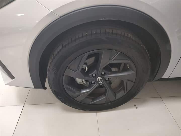 Фото 23 - GAC Trumpchi GS3