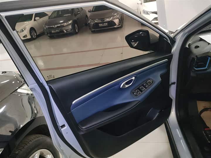 Фото 28 - GAC Trumpchi GS3