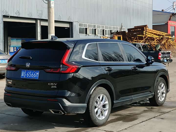 Фото 9 - Honda CR-V