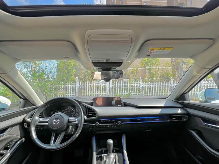 Фото 13 - Mazda 3 (Axela)