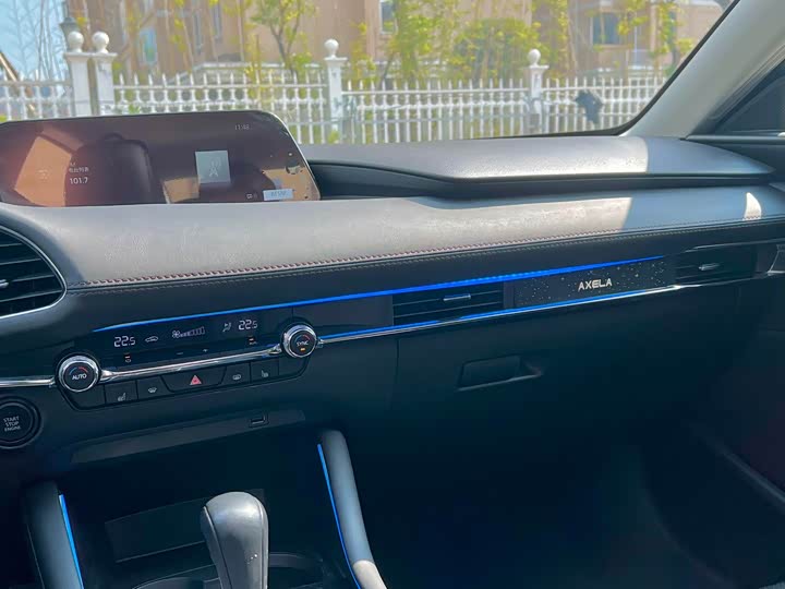 Фото 20 - Mazda 3 (Axela)