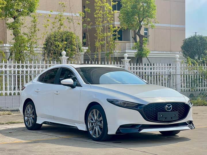 Фото 5 - Mazda 3 (Axela)