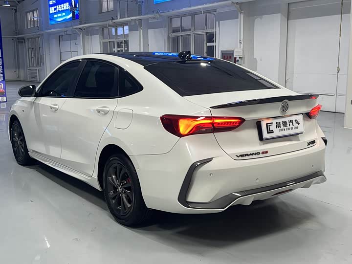 Фото 7 - Buick Verano