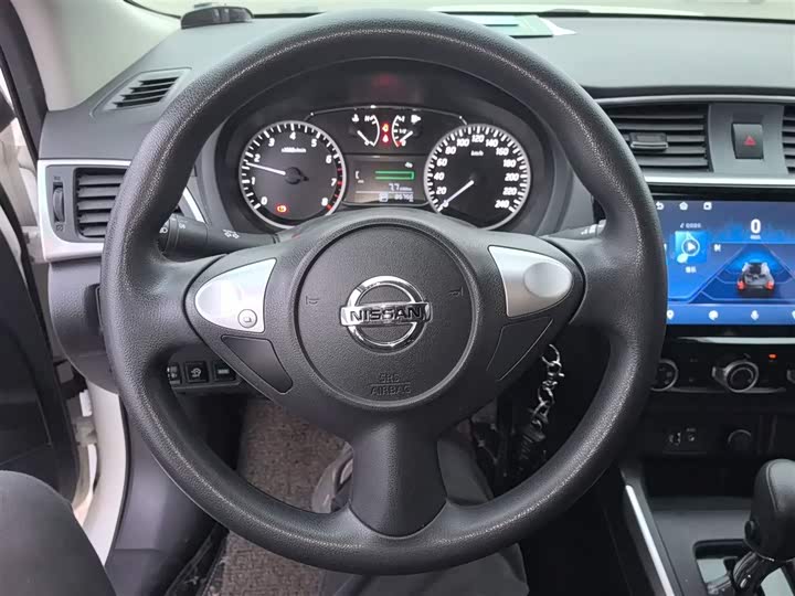 Фото 11 - Nissan Sylphy