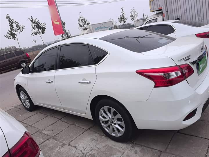 Фото 5 - Nissan Sylphy