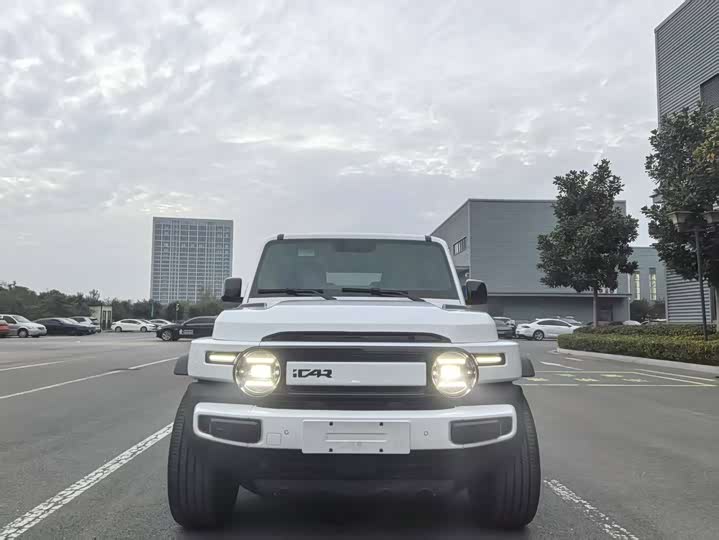 Фото 2 - Chery iCar V23