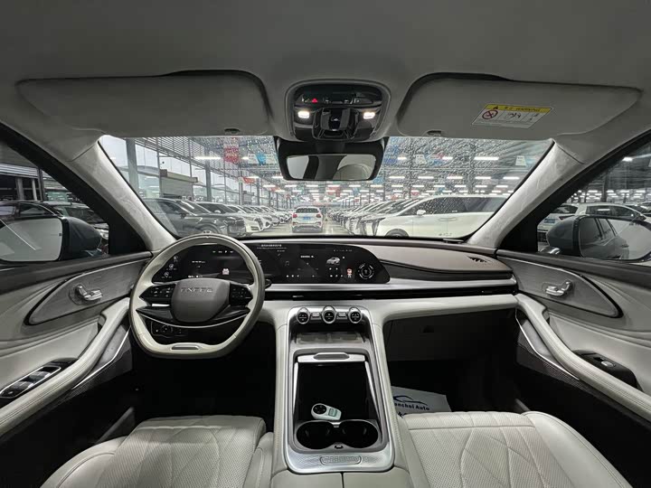 Фото 10 - Exeed RX C-DM Hybrid