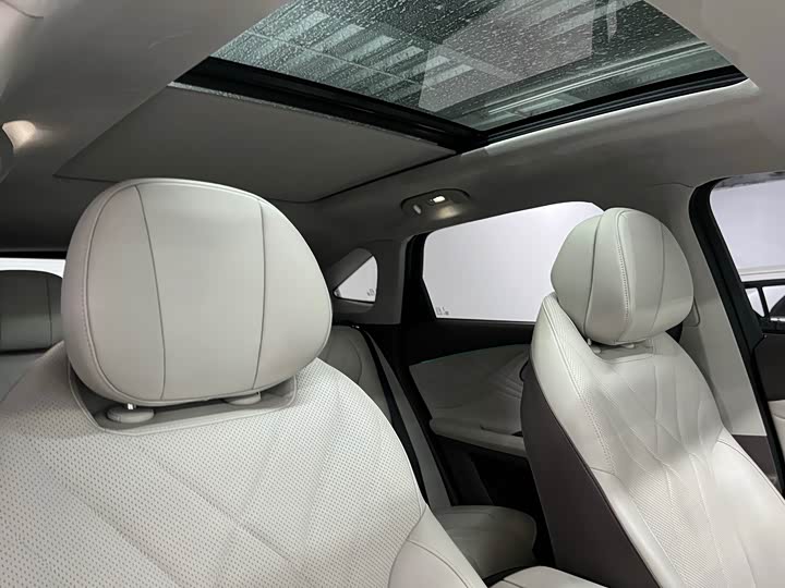 Фото 22 - Exeed RX C-DM Hybrid