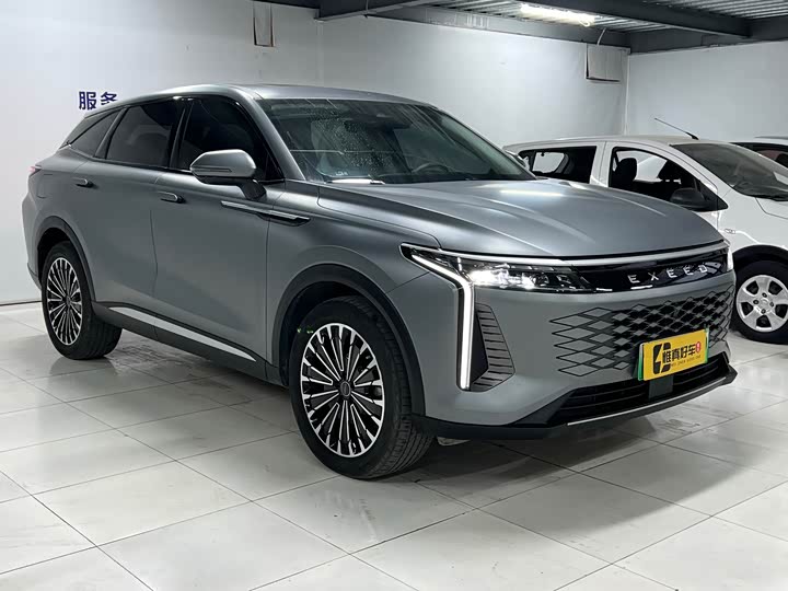 Фото 3 - Exeed RX C-DM Hybrid