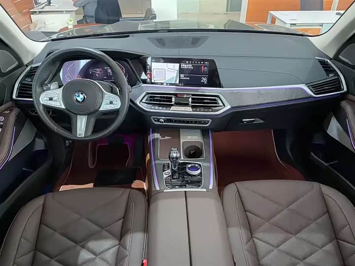 Фото 10 - BMW X5