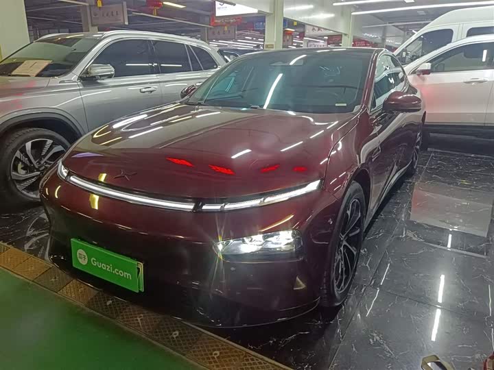 Фото 1 - XPeng P7