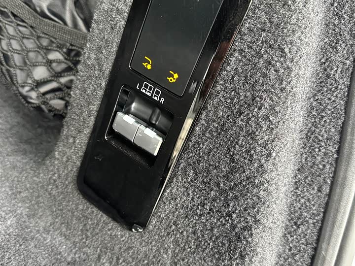 Фото 18 - Land Rover Range Rover Sport