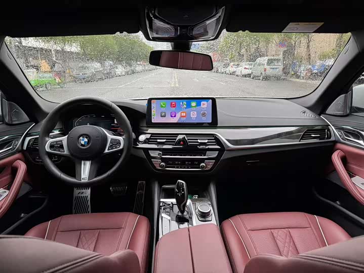 Фото 11 - BMW 5 Series