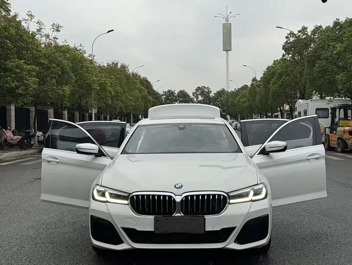 Фото 7 - BMW 5 Series