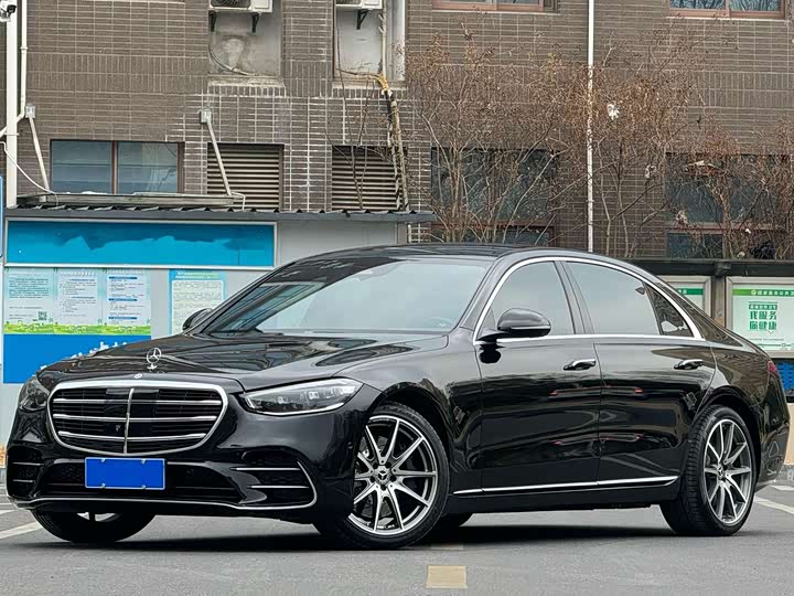 Фото 1 - Mercedes-Benz S-Class