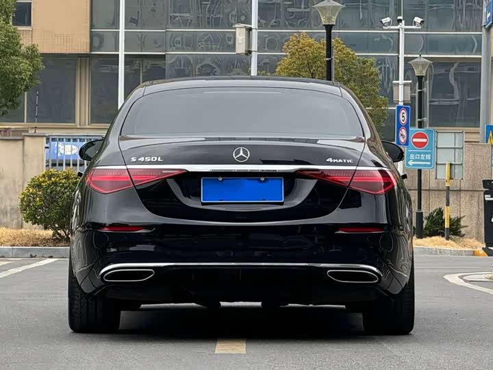 Фото 5 - Mercedes-Benz S-Class