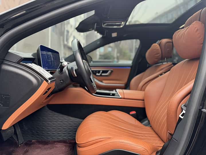 Фото 9 - Mercedes-Benz S-Class